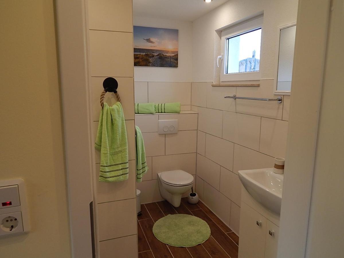 Theunis Ferienwohnung Karlshagen Esterno foto