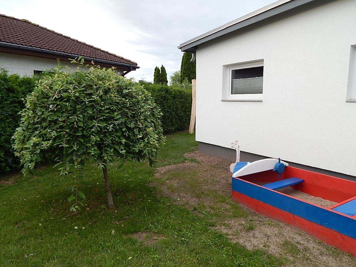 Theunis Ferienwohnung Karlshagen Esterno foto